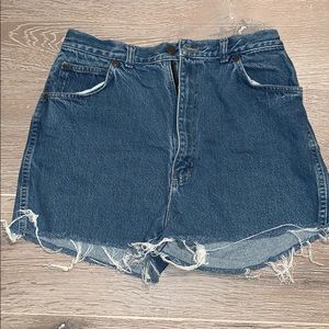VINTAGE high waisted denim shorts